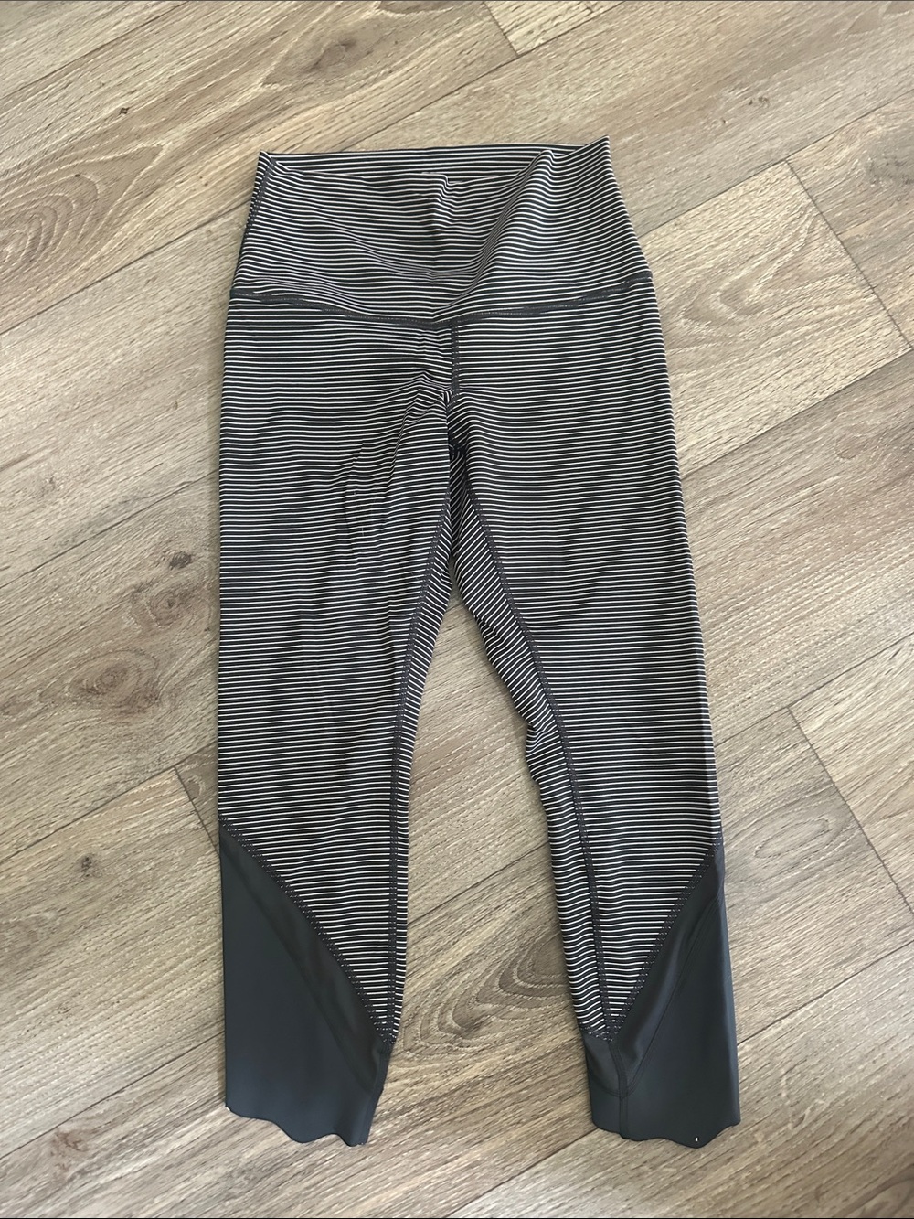 lululemon athletica Black and White Pinstripe Leggings (Capris)